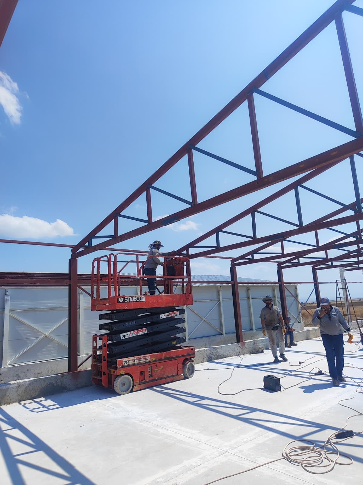 Kütahya Merkez Seramik ve Çini Fabrikaları için Platform Kiralama saha çalışması